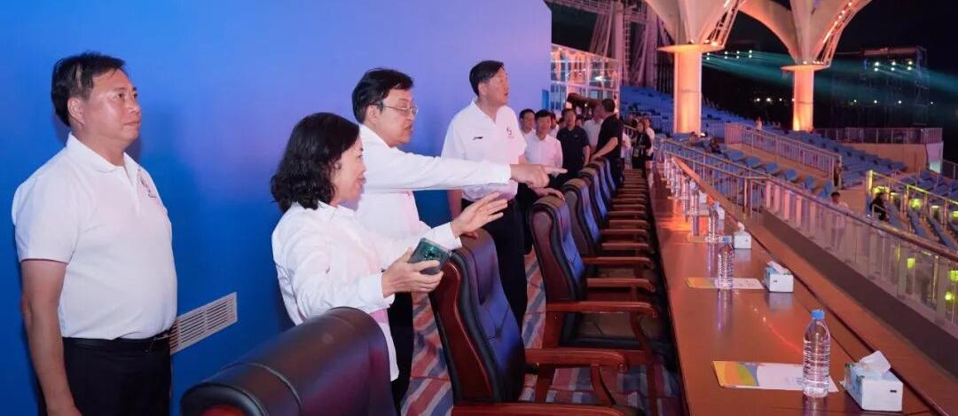 高志丹、冯飞、刘小明检查三亚2026年第六届亚洲沙滩运动会筹备情况