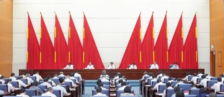 全省推进常态化帮扶持续巩固拓展脱贫攻坚成果暨问题整改部署会：以最坚决态度最有力举措抓问题整改，持续巩固拓展脱贫攻坚成果