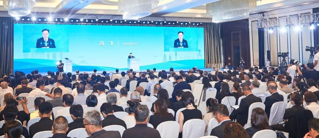 2026琼台合作周在海口开幕 冯飞致辞 刘小明出席