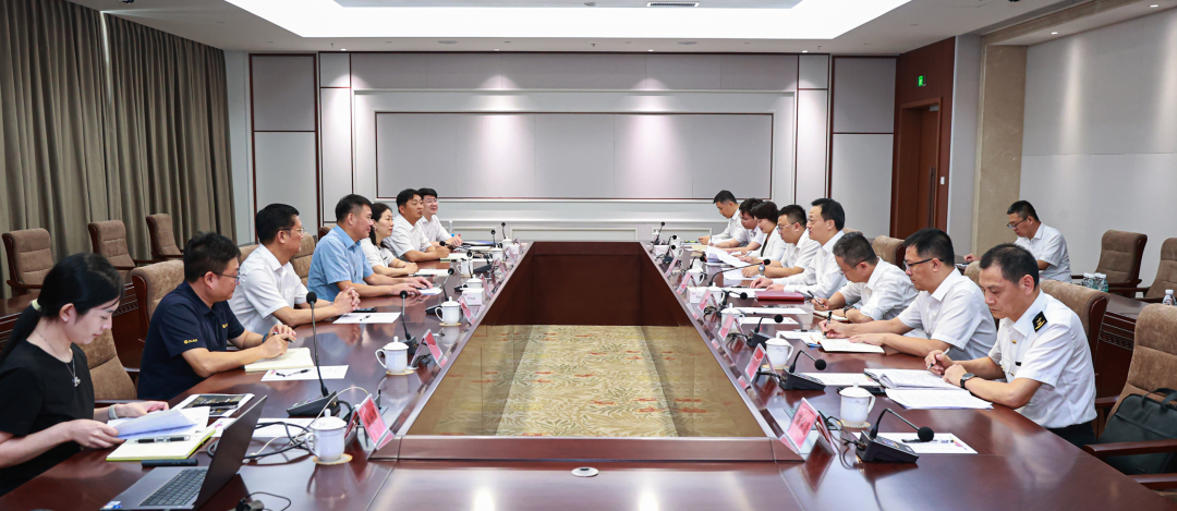 王祺扬会见阮仕珍珠客人