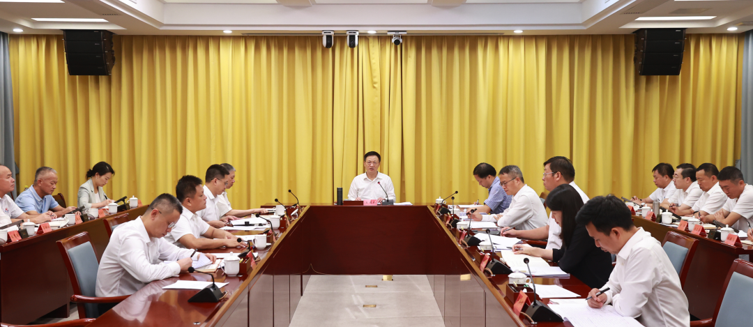市委理论学习中心组（扩大）学习会暨市级领导干部读书班举行 聚力推动文旅深度融合发展 奋力开创思想政治工作新局面