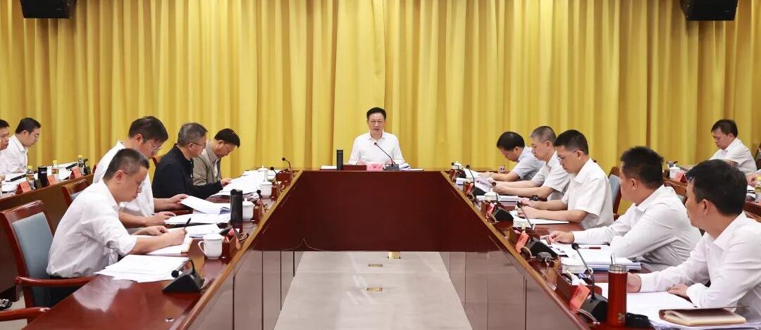 八届市委深改委（自贸委）第15次会议召开 研究部署风险防控、标志性改革事项清单落实等工作